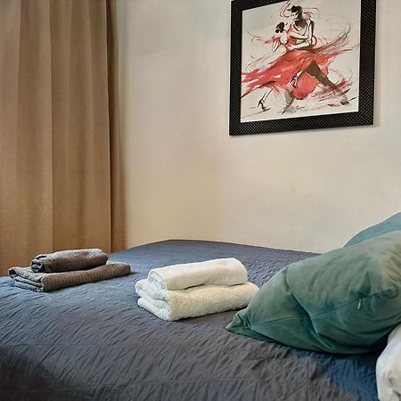 Апартаменты Chmielna 106 - Free Parking - Duzy Balkon Варшава Экстерьер фото